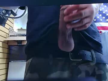 Thehungstud420 July 15, 2025 Chaturbate stream image