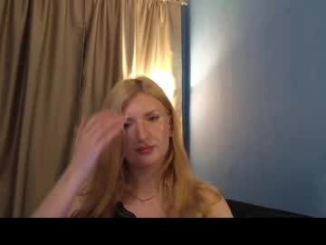 Nadinna999 July 15, 2025 Chaturbate stream image