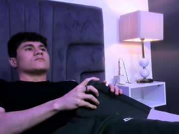 Roan_Birkin July 15, 2025 Chaturbate stream image