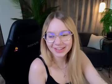 Willd_Floweerr_ July 16, 2025 Chaturbate stream image