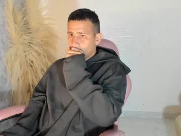Kenncarson July 16, 2025 Chaturbate stream image