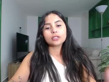 Hellen_Gomez1 July 16, 2025 Chaturbate stream image