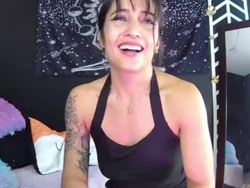 Evangelinecors July 17, 2025 Chaturbate stream image