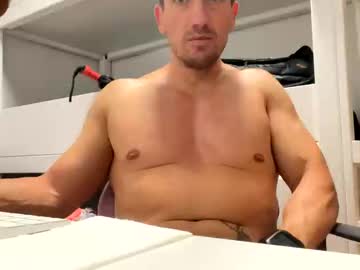 Tatuador40 July 17, 2025 Chaturbate stream image
