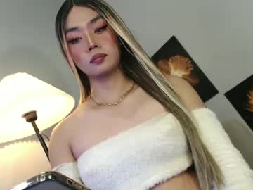 Lovers_Moon22 July 18, 2025 Chaturbate stream image