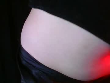 Zoee_T July 18, 2025 Chaturbate stream image
