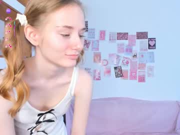 Elvyrose July 18, 2025 Chaturbate stream image