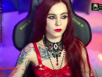 Nelle_ July 18, 2025 Chaturbate stream image