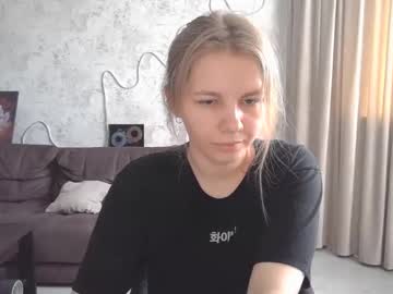 Sweetieefox July 18, 2025 Chaturbate stream image