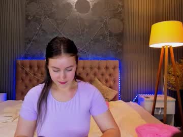 Adrianayung July 18, 2025 Chaturbate stream image