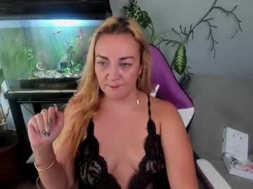 Adrianapdes July 18, 2025 Chaturbate stream image
