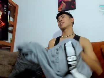 Logantwink18 July 18, 2025 Chaturbate stream image