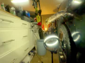 Chavezechavez4207 July 18, 2025 Chaturbate stream image