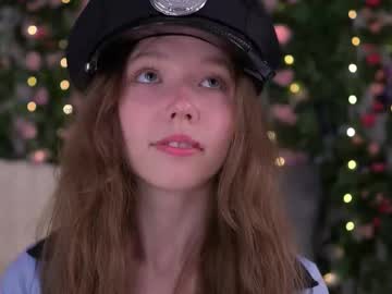 Fly_Best July 18, 2025 Chaturbate stream image