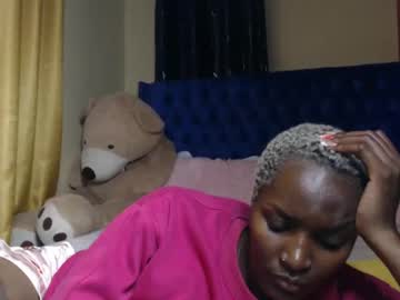Prettyquee July 19, 2025 Chaturbate stream image