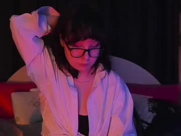 Dreamgirllove stream photo from July 20, 2025