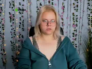Lora_White_ July 21, 2025 Chaturbate stream image