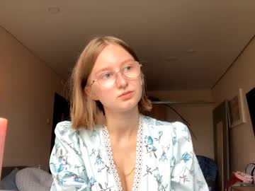 Earleneaxley July 21, 2025 Chaturbate stream image