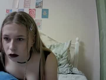 Peach_Shine July 22, 2025 Chaturbate stream image