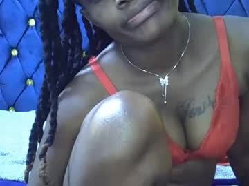 Prettyve2 July 22, 2025 Chaturbate stream image