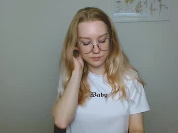 Abbymoore__ July 23, 2025 Chaturbate stream image