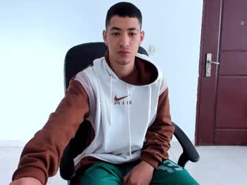 Chandler_Kenji July 23, 2025 Chaturbate stream image