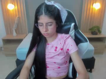 Carlina_15 July 23, 2025 Chaturbate stream image