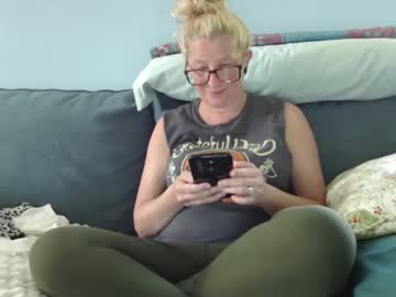 Chelseasentra1 stream photo from July 23, 2025