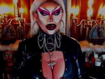 Queendomcum6 stream photo from July 23, 2025