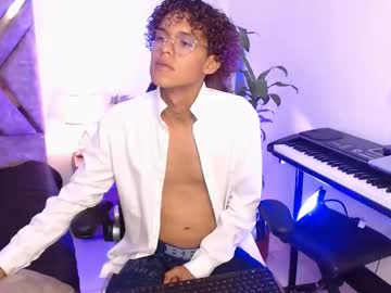Nickolas_Moon July 23, 2025 Chaturbate stream image
