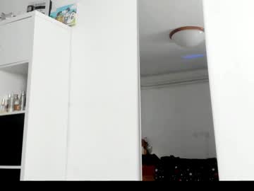Kenziedawton stream photo from July 25, 2025