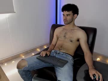 Chrisandrew_ July 25, 2025 Chaturbate stream image
