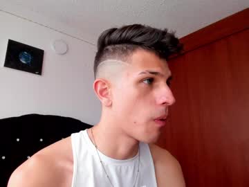 Kevin_Ahs1 July 25, 2025 Chaturbate stream image