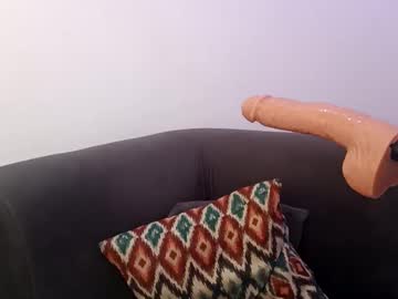 Vsantini_ July 25, 2025 Chaturbate stream image