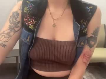 Greengoddess69420 July 25, 2025 Chaturbate stream image