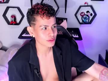 Juan_Blossom July 25, 2025 Chaturbate stream image