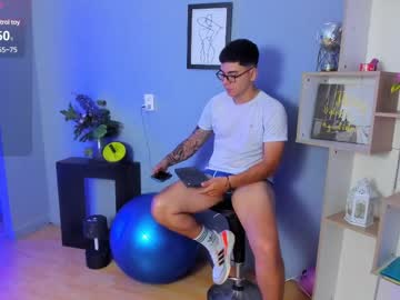 Hunterrush18 July 26, 2025 Chaturbate stream image