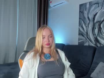 Aillinli July 27, 2025 Chaturbate stream image