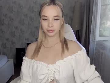 Kirakrox July 28, 2025 Chaturbate stream image