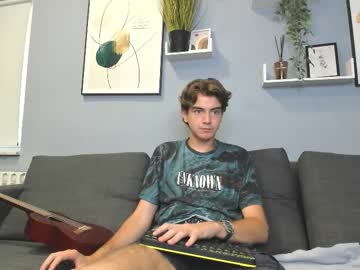 Leaf_Blaze July 28, 2025 Chaturbate stream image