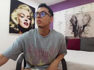 Moy_So July 28, 2025 Chaturbate stream image