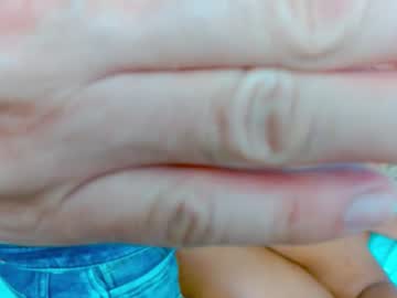 Maylin_Floresita July 30, 2025 Chaturbate stream image