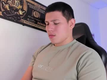 James_Cr stream photo from July 30, 2025