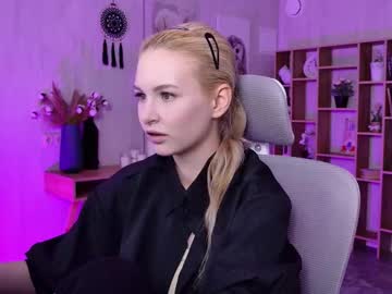 Avadaviis July 30, 2025 Chaturbate stream image