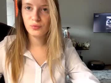 Kittenkisss July 31, 2025 Chaturbate stream image