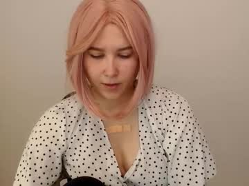 Lunvia August 01, 2025 Chaturbate stream image