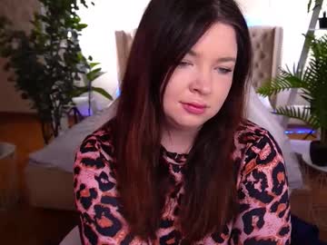 Molinmoon August 01, 2025 Chaturbate stream image