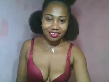 Meraldaaa August 01, 2025 Chaturbate stream image