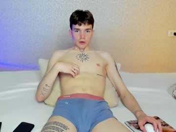 Caties_Cutes2 August 01, 2025 Chaturbate stream image