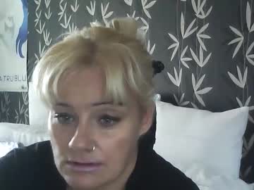 Jakkilouise August 01, 2025 Chaturbate stream image